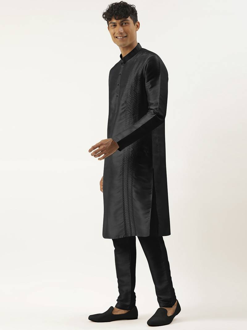 Black embroidered kurta pajama