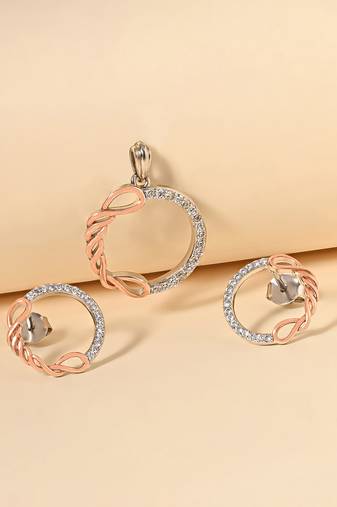 Rose gold cubic zirconia pendant set with dual-tone design