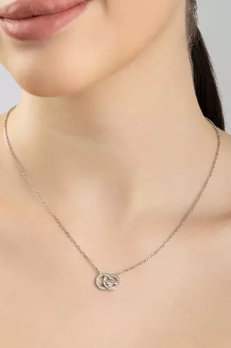 Gg motif silver necklace with iconic design and contemporary look