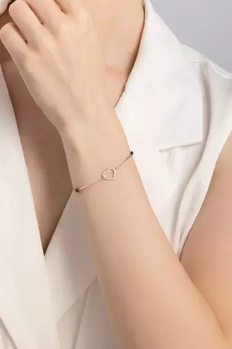 Charm heart bracelet