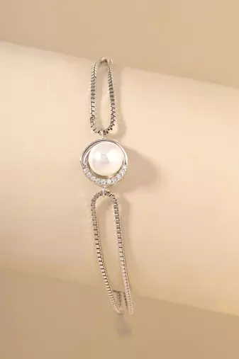 Double chain pearl bracelet