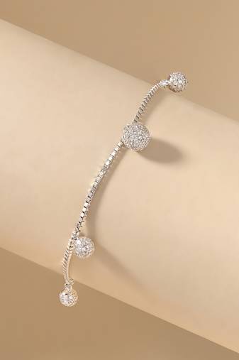 Ball charm bracelet