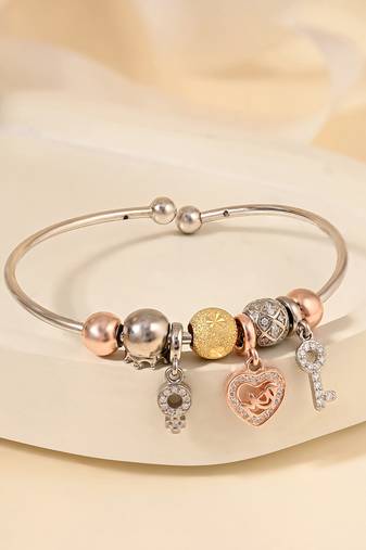 Silver trinklet charm kada