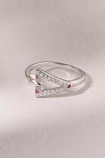 Touch925 eternal triangle silver ring in 925 purity for women