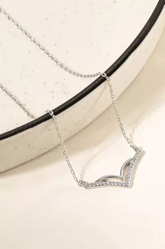 Touch925 sleek elegance v neckline chain locket