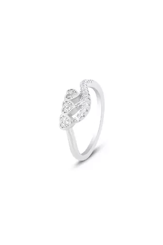 Touch925 syncing hearts silver ring with triple cz stones in 925 purity for women