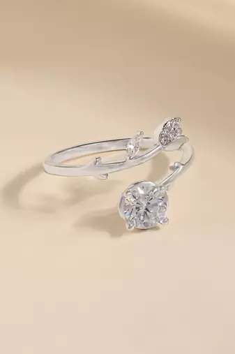 Touch925 whispering leaf silver ring with cz stone in 925 purity for women