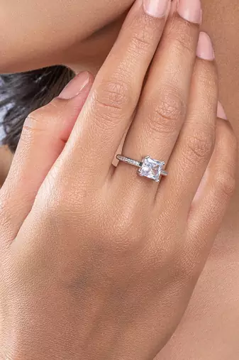Touch925 radiant trio silver ring with cz stones in 925 purity for women