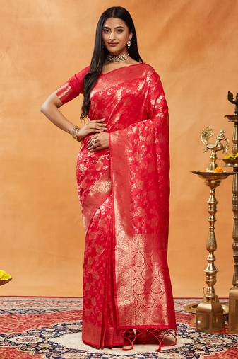 Fuchsia floral woven zari banarasi saree