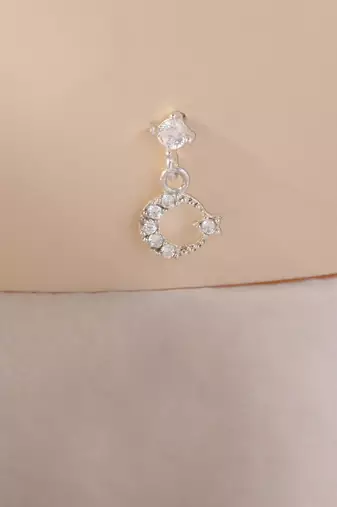 Star half moon nose pin