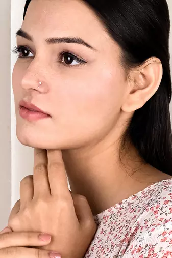 Elegant bali nose pin