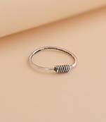 Spiral oxidized nose pin