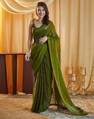 Mahendi women mahendi solid silk blend saree 1