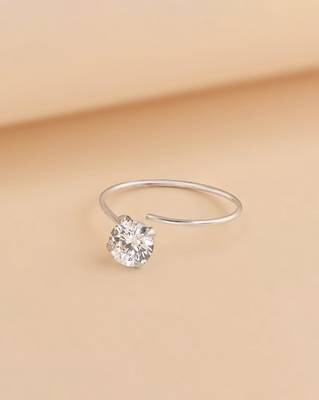 Crystal shine nose pin 1