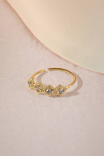 Rhombus stone nose pin
