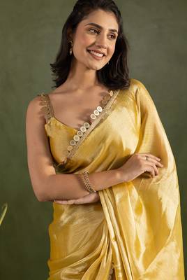 Yellow chiffon heavy lace border work party wear saree 3