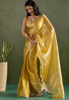 Yellow chiffon heavy lace border work party wear saree 5