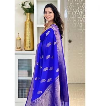 Pink color silk blend saree with blouse 5