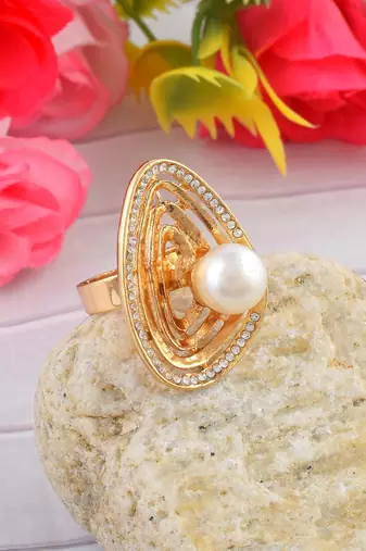 Brass gold cz pearl fashion finger ring for women