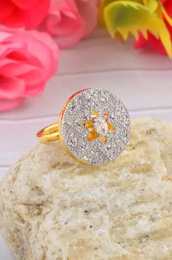 Brass moissanite finger ring for women