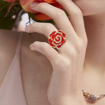Brass gold plated cz red rose design fashion finger ring women free size 5