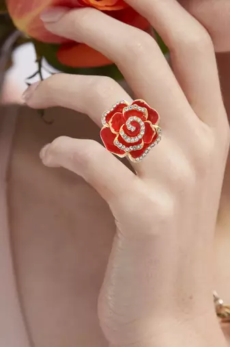 Brass gold plated cz red rose design fashion finger ring women free size