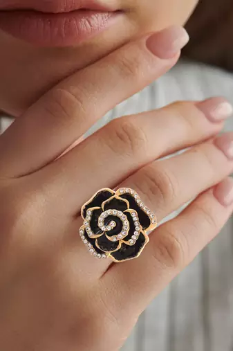 Brass gold plated cz black rose design fashion finger ring women free size