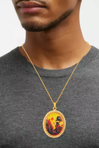 dzine trendz guruji pendant brass gold plated large