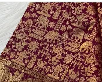 Maroon color silk blend saree with blouse 3