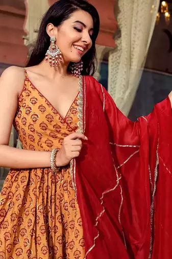 Beige embroidered Gota Work Suit Set  Suit Set With Gota Work Dupatta