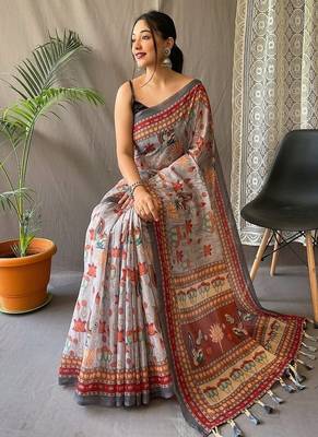 Grey Cotton Digital Printed Saree 3