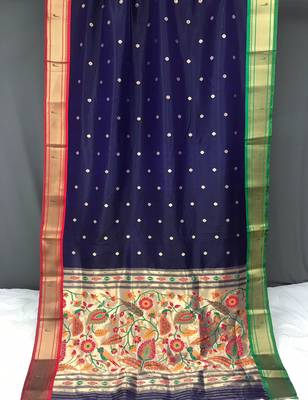 Navy Blue Paithani silk blend Saree 4