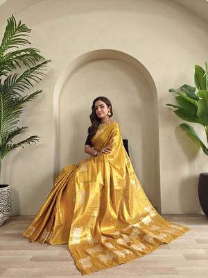 Yellow Shining Tissue silk blend Saree 4