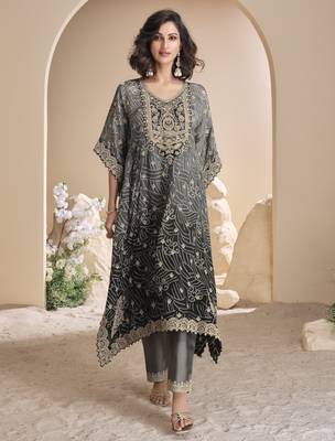Grey black shaded viscose kaftan poncho style pant suit 1
