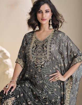 Grey black shaded viscose kaftan poncho style pant suit 2