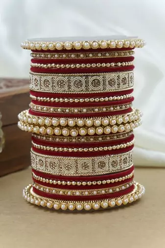 Pearl & diamond bangle set