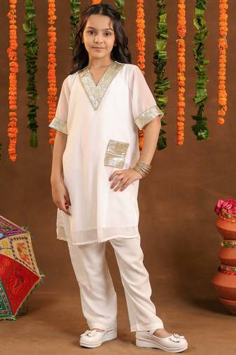  Girls' Shimmer White Suit Set with Gotta Work - V-Neck Kurta Set for Festive Wear