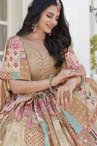 BEIGE CHINNON SILK DIGITAL PRINT & ZARI DORI EMBROIDERED PARTY BRIDAL INDIAN WEDDING FESTIVE SEMI STITCHED LEHENGA CHOLI