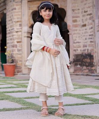 Molly Embroidered Cotton Suit Set 1