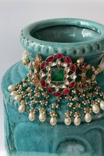 Gold plated multicolor necklace set