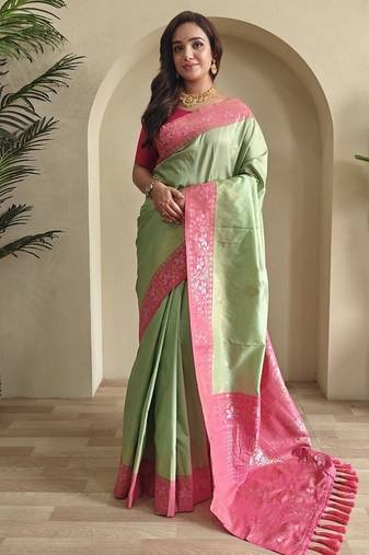 Pista Green Dual Tone silk blend Saree
