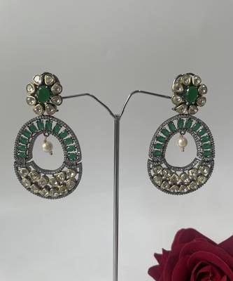 Gold plated green kundan earrings 1