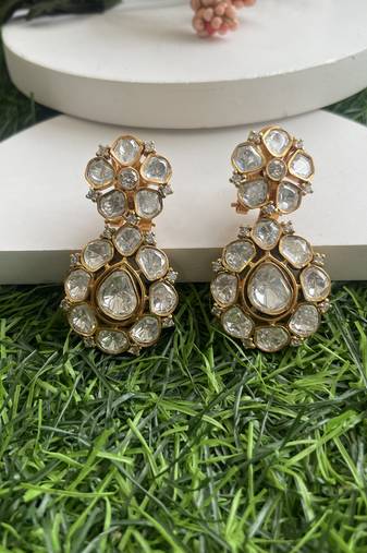 Gold plated kundan earrings
