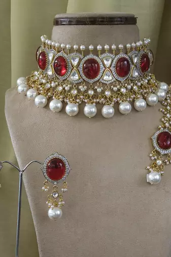 Gold plated Ruby pearl necklace set