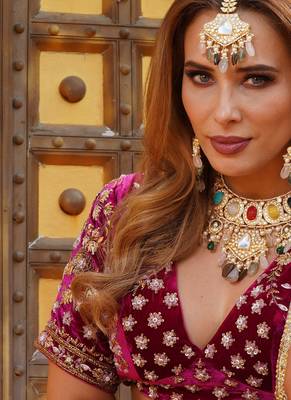 Gold plated multicolor necklace set 5
