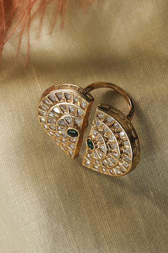 Gold plated Kundan ring