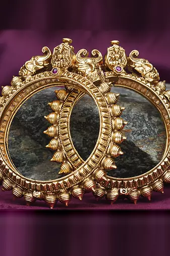 Gold plated bangle