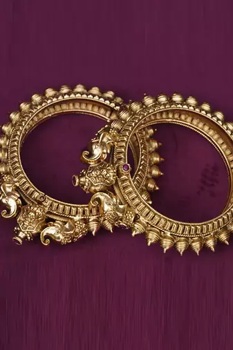 Gold plated bangle
