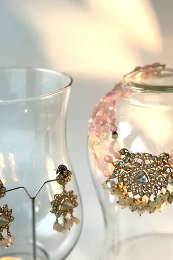 Gold plated pink bead necklace set