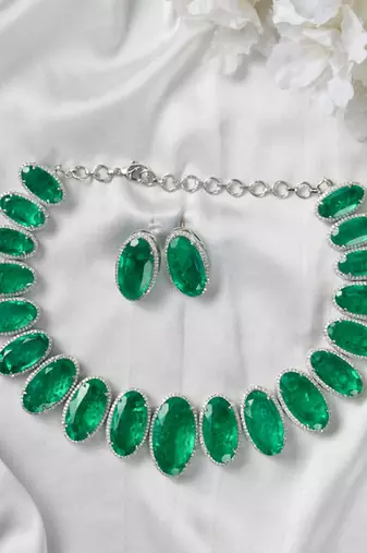 Silver plated Emerald necklace set